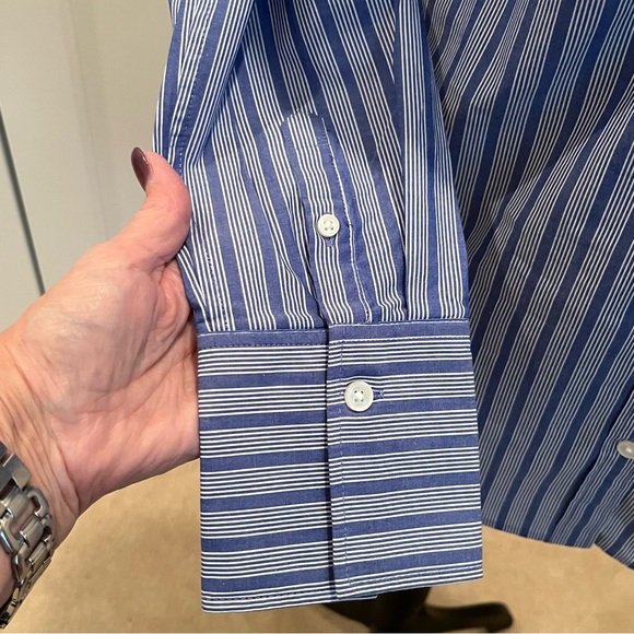 Banana Republic Blue and White Striped Button Down Shirt - Picture 3 of 5